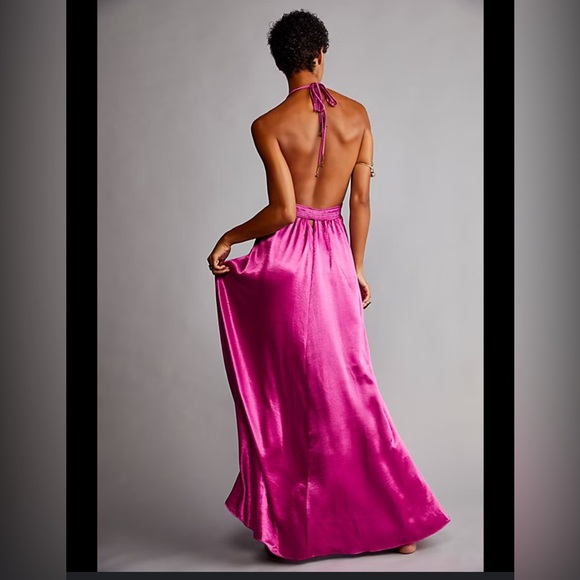 Free People NWT Look Into The Sun Fuchsia Halter Maxi Dress E17 - Picture 3 of 11